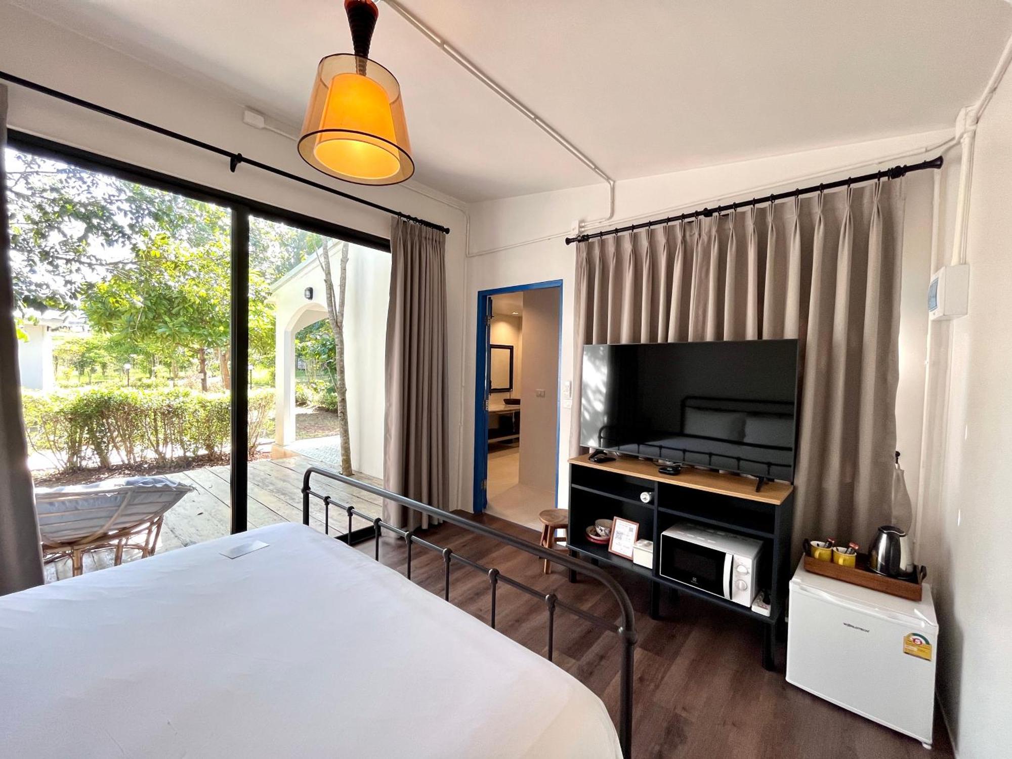 Tubtao Sleepy Hill Hotell Pong Talong Exteriör bild