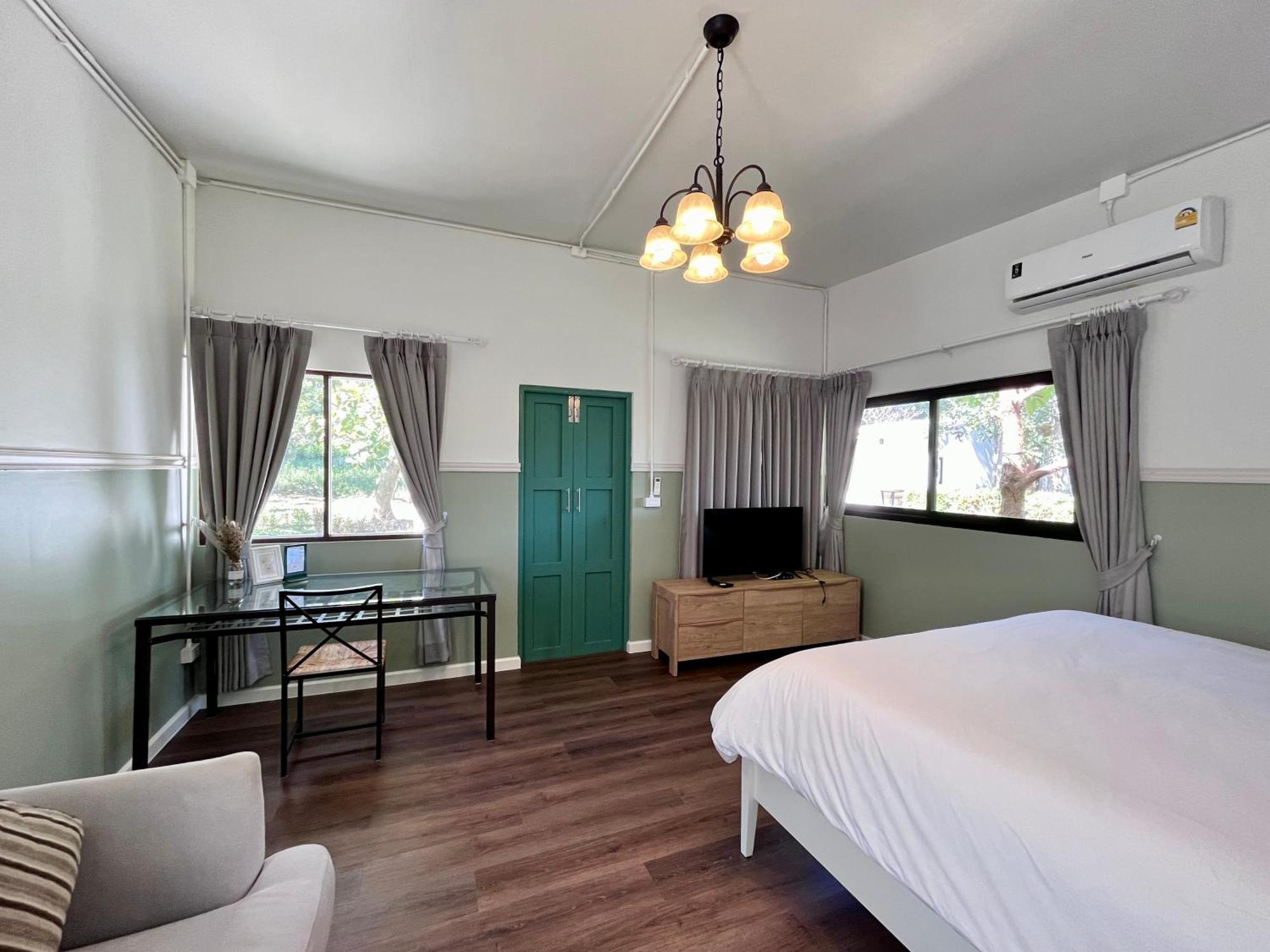 Tubtao Sleepy Hill Hotell Pong Talong Rum bild
