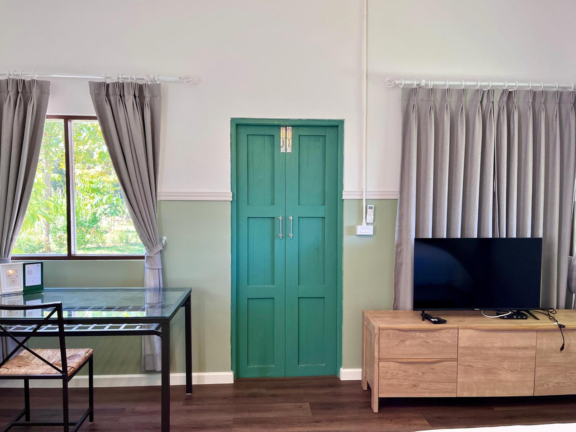 Tubtao Sleepy Hill Hotell Pong Talong Rum bild